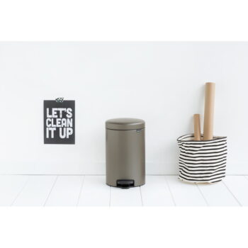 Sivý nášľapný oceľový odpadkový kôš 12 l NewIcon – Brabantia - Image 2