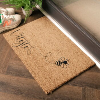 Rohožka z kokosového vlákna 40x60 cm Včela – Artsy Doormats - Image 4