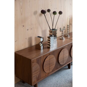 Hnedá nízka komoda v dekore orecha 120x58 cm Groove – Zuiver - Image 8