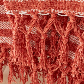 Červeno-oranžová zamatová deka 130x170 cm Stripe Chenille – Catherine Lansfield - Image 2