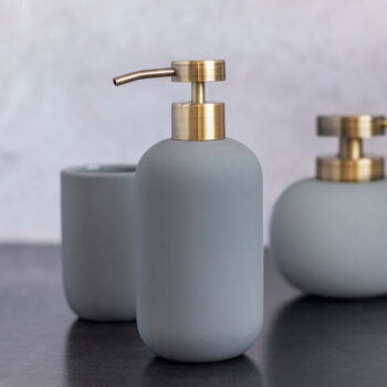 Zelený keramický dávkovač mydla 200 ml Lotus – Mette Ditmer Denmark - Image 3
