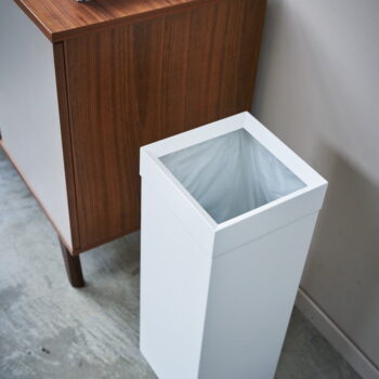 Biely kovový odpadkový kôš 27 l Tall – YAMAZAKI - Image 3