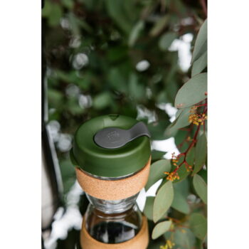 Zelený cestovný hrnček 227 ml Brew Cork Pine S – KeepCup - Image 2