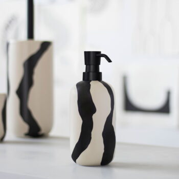 Čierno-biely keramický dávkovač mydla 200 ml Icon - Mette Ditmer Denmark - Image 3