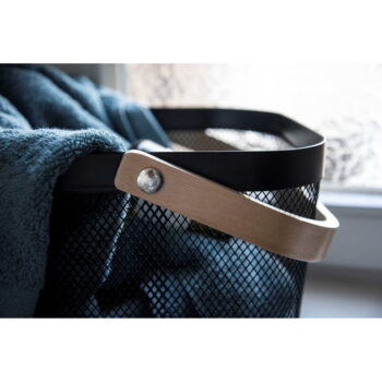 Čierny organizér do kúpeľne s bambusovým držadlom Wenko Bambusa – Obrázok 6