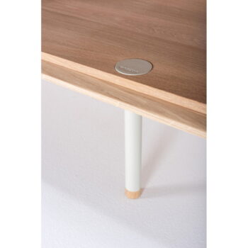 TV stolík z dubového dreva v bielo-prírodnej farbe 150x64 cm Fina – Gazzda – Obrázok 3