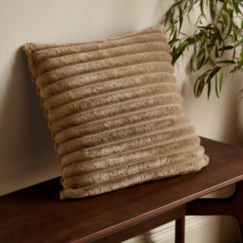 Dekoračný vankúš 45x45 cm Cosy Ribbed – Catherine Lansfield - Image 2