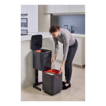 Sivý oceľový odpadkový kôš na triedený odpad 40 l Totem Compact – Joseph Joseph – Obrázok 10
