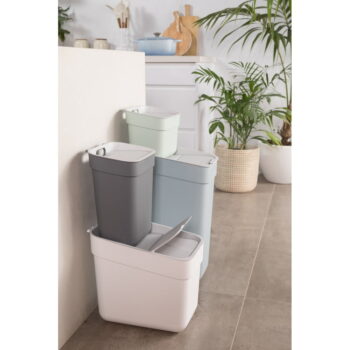 Svetlomodrý odpadkový kôš na triedený odpad z recyklovaného plastu 20 l Ready To Collect – Curver - Image 9