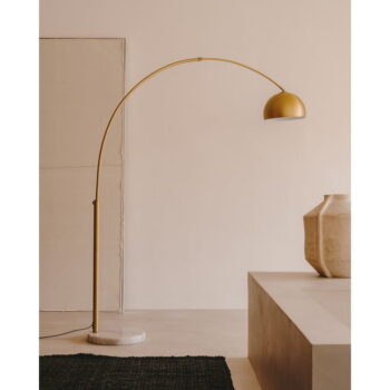 Stojacia lampa v zlatej farbe s kovovým tienidlom (výška 185 cm) Madali – Kave Home - Image 2