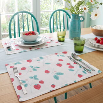Prestieranie 4 ks 30x46 cm Strawberry Garden – Catherine Lansfield – Obrázok 2