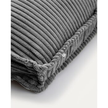 Dekoračný vankúš 60x60 cm Blok – Kave Home – Obrázok 2