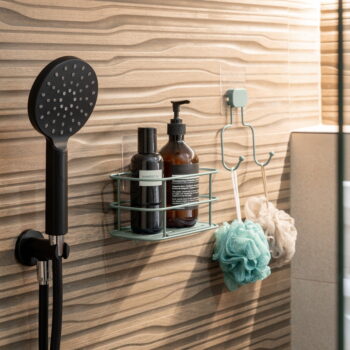 Samodržiaca kovová kúpeľňová polička v mentolovej farbe Grena – Compactor – Obrázok 5