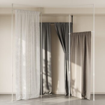 Oceľový roztiahnuteľný deliaci rám na záves 66 cm Anywhere – Umbra - Image 11