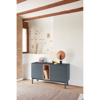 Tmavosivá nízka komoda 137x76 cm Corvo - Teulat – Obrázok 11