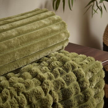 Deka z mikroplyšu 130x170 cm Cosy Ribbed - Catherine Lansfield – Obrázok 3