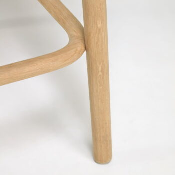 Barová stolička z dubového dreva v prírodnej farbe (výška sedadla 65 cm) Doriane – Kave Home - Image 7