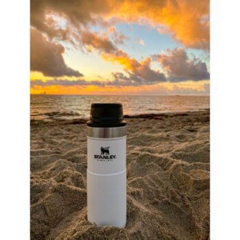Biela termoska 470 ml – Stanley - Image 3