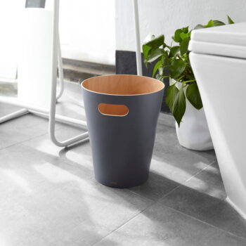 Tmavosivý drevený odpadkový kôš 7,5 l Woodrow – Umbra – Obrázok 8