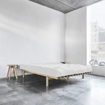 Dvojlôžková posteľ z borovicového dreva s roštom 180x200 cm Pace – Karup Design – Obrázok 4