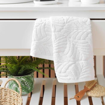 Biely froté bavlnený uterák 50x90 cm Madeira – douceur d'intérieur - Image 2