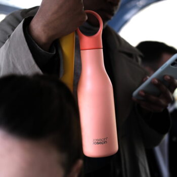 Oranžová termoska 500 ml Loop – Joseph Joseph - Image 2