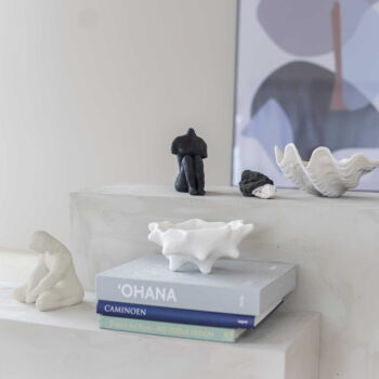 Soška z polyresínu (výška  15 cm) Meditating Man – Mette Ditmer Denmark - Image 6