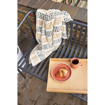 Servírovací drevený podnos 35x45 cm Structure – Hübsch - Image 7