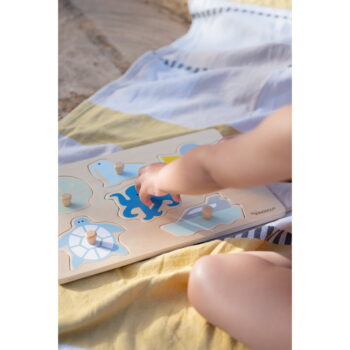 Drevené vkladacie puzzle (počet dielikov 6) Ocean – Kindsgut – Obrázok 2