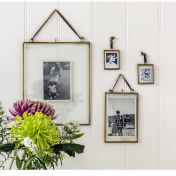 Kovový stojací rámček v zlatej farbe 20x37,5 cm – Rex London – Obrázok 3