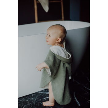Kaki mušelínové detské pončo veľkosť M – Malomi Kids - Image 5