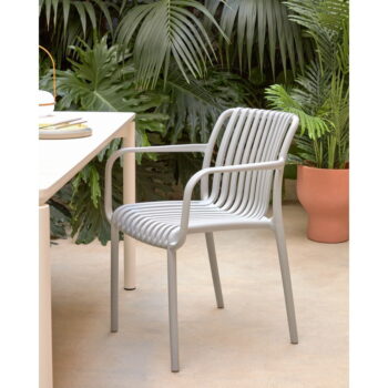 Biely hliníkový záhradný stôl Kave Home Zaltana, 140 x 90 cm - Image 8