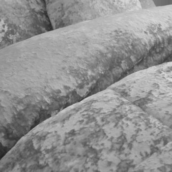 Sivé zamatové obliečky na dvojlôžko 200x200 cm Crushed – Catherine Lansfield - Image 4