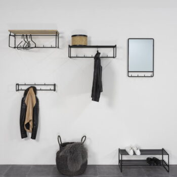 Kovový nástenný vešiak v čierno-prírodnej farbe s poličkou Clint – Spinder Design – Obrázok 2