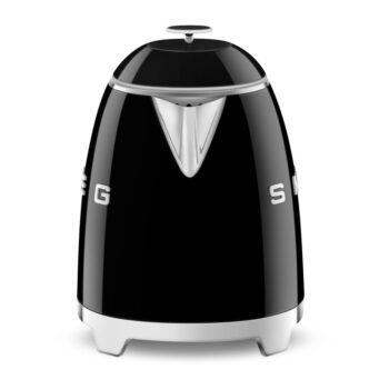 Čierna rýchlovarná kanvica z nehrdzavejúcej ocele 800 ml Retro Style – SMEG - Image 2