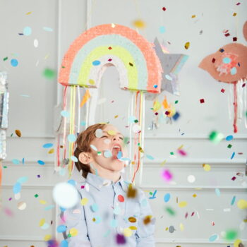 Piňata Rainbow – Meri Meri - Image 3