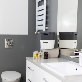 Plastový úložný box s vekom Deco - Rotho - Image 3