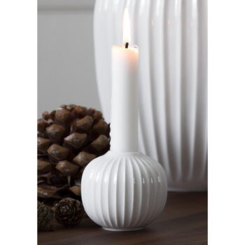 Biely porcelánový svietnik Kähler Design Hammershoi, ⌀ 7,5 cm – Obrázok 3