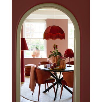 Červená stojacia lampa s textilným tienidlom (výška 168 cm) Devia – Light & Living - Image 3