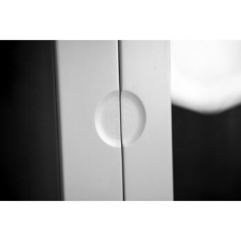 Biela vitrína s detailmi v dekore dubového dreva Tenzo Dot, výška 175 cm - Image 5