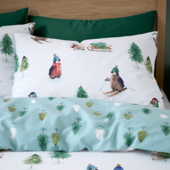 Biele flanelové obliečky na dvojlôžko 200x200 cm Snowy Penguin – Catherine Lansfield - Image 4