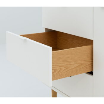 Vysoká komoda v dekore duba v bielo-prírodnej farbe 109x137 cm Skagen – Tenzo – Obrázok 2