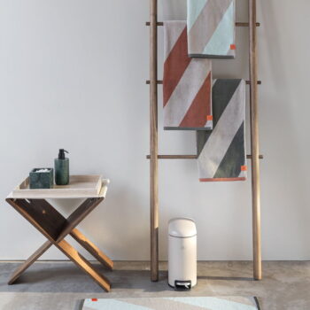 Khaki froté osuška z Bio bavlny 70x133 cm Diagonal – Mette Ditmer Denmark - Image 3