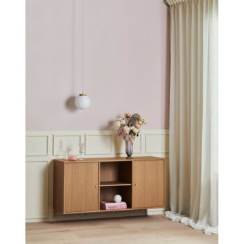 Nízka závesná komoda v dekore duba v prírodnej farbe 133x61 cm Mistral – Hammel Furniture - Image 2