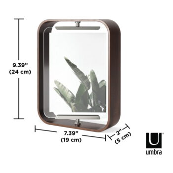 Tmavohnedý drevený stojací rámček 19x24 cm Bellwood – Umbra – Obrázok 4