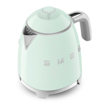Svetlozelená rýchlovarná kanvica z nehrdzavejúcej ocele 800 ml Retro Style – SMEG - Image 3