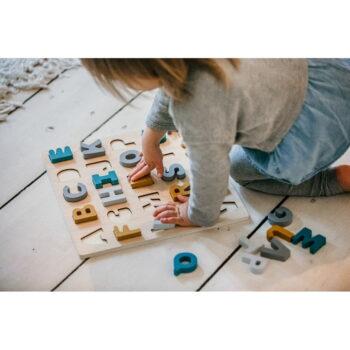 Drevené vkladacie puzzle (počet dielikov 25) Caspar – Kindsgut – Obrázok 8