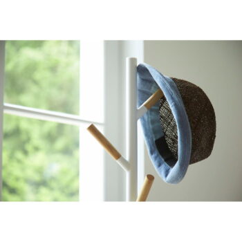 Biely vešiak YAMAZAKI Plain Pole Hanger – Obrázok 4