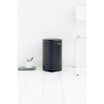 Matne čierny nášľapný oceľový odpadkový kôš 12 l NewIcon – Brabantia - Image 6