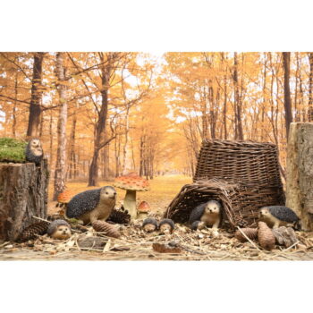 Polyresínová záhradná soška Hedgehog – Esschert Design – Obrázok 2